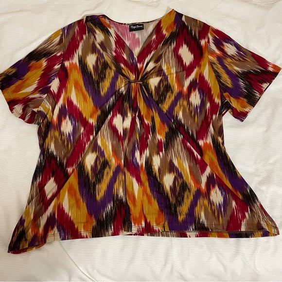 Maggie Barnes Red and Gold Graphic Tunic with 3/4 Sleeves - Picture 3 of 8